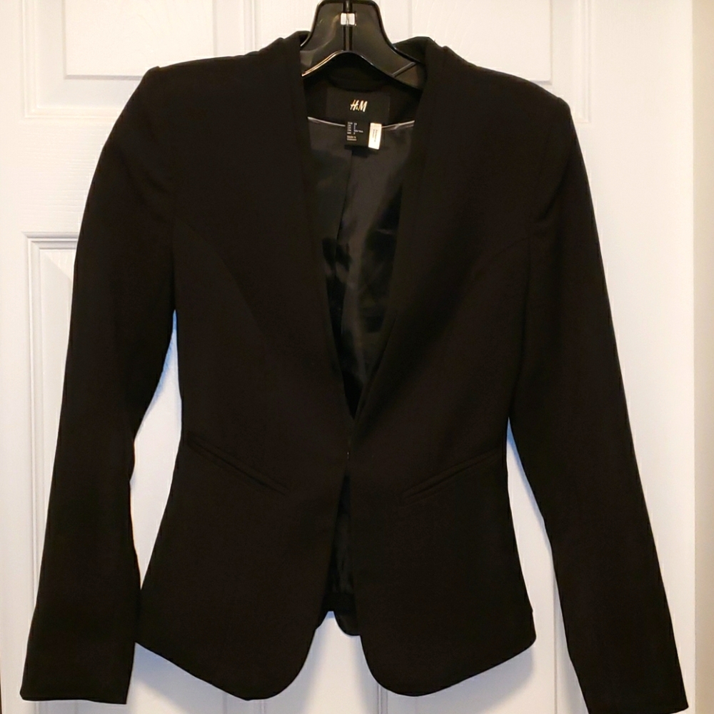 H&M fitted lapel blazer